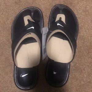 Nike flip flops